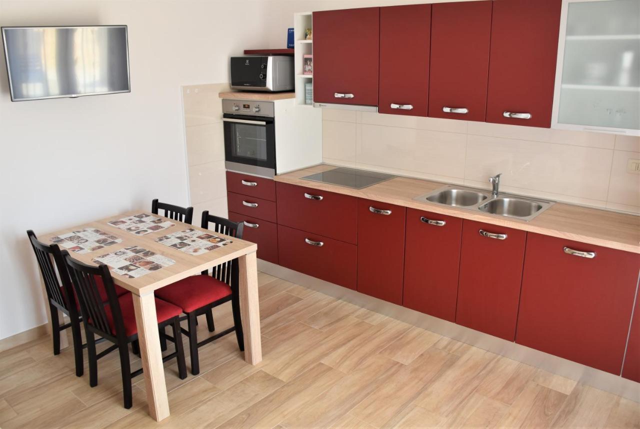 Apartmani Diana Novigrad Istria Kültér fotó
