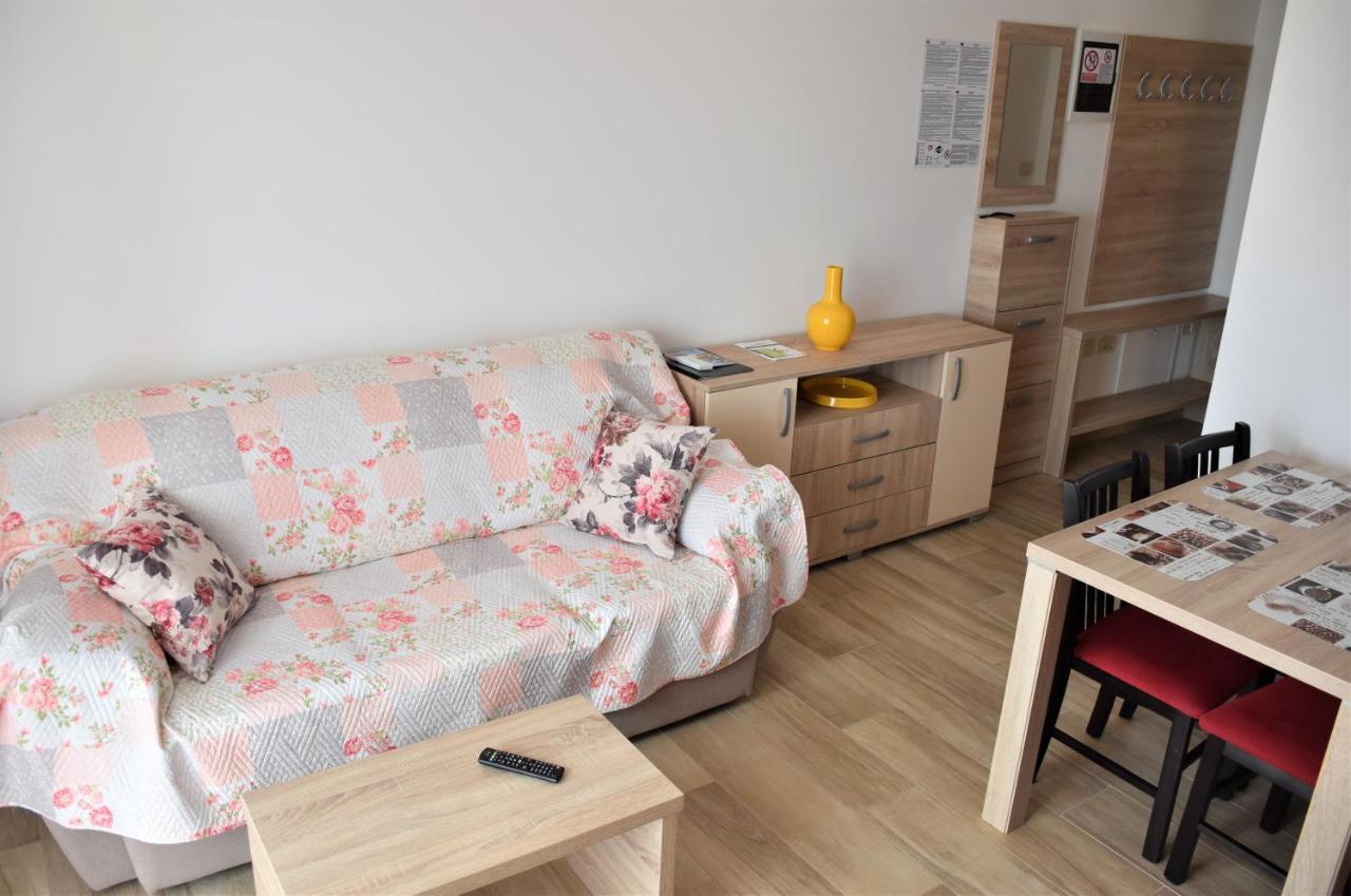 Apartmani Diana Novigrad Istria Kültér fotó