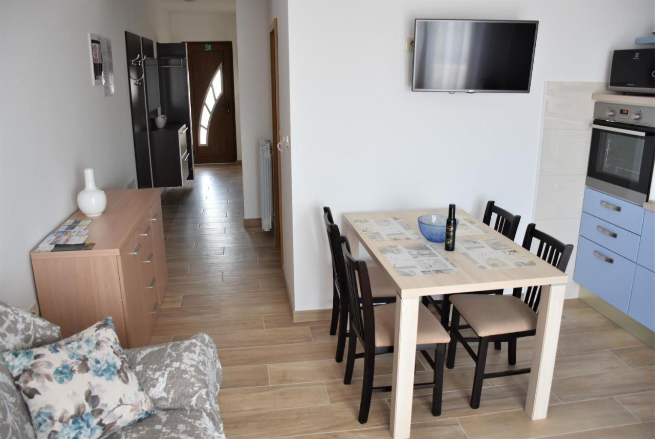 Apartmani Diana Novigrad Istria Kültér fotó